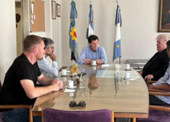 Chalde en reunión con Gustavo Vera