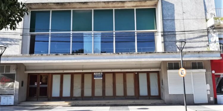 Hasta siempre Cinema San Martín. Entrañable video de Néstor Machiavelli para despedir al cine de Coronel Dorrego