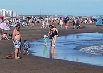 Con anuncios de buen tiempo, se esperan días para disfrutar a pleno la playa y el mar en Monte Hermoso