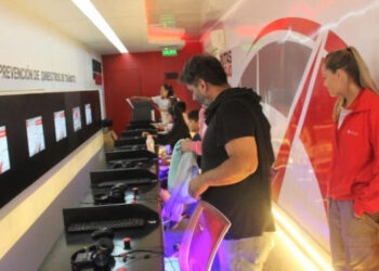 El móvil donde se evalúa la capacidad psicofísica y cognitiva para la conducción estará hasta fin de este mes en Monte Hermoso