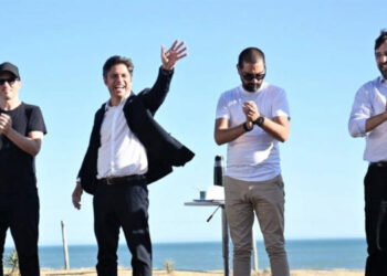 Intensa actividad del gobernador de la provincia en su visita a Pehuen Co, Tres Arroyos y Claromecó