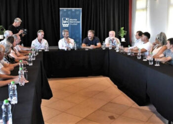 Encuentro para avanzar en el proyecto de incorporar el secundario de Educación Agraria en Monte Hermoso