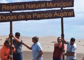 Quedó demarcado y señalizado el sector de la Reserva Dunas de la Pampa Austral en el balneario Marisol