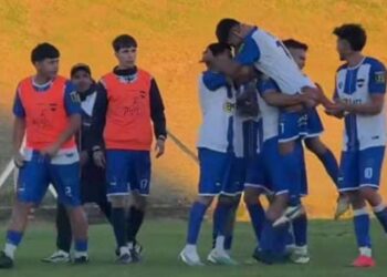 Victoria de Suteryh frente a Ferroviario