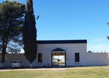 El cementerio ausente