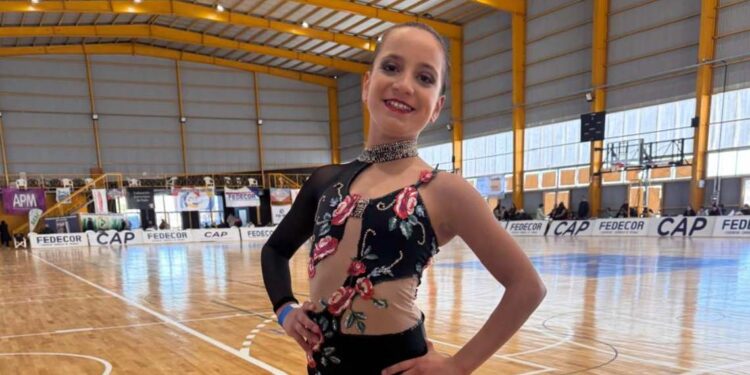 Tina Di Marco patinadora de Coronel Dorrego