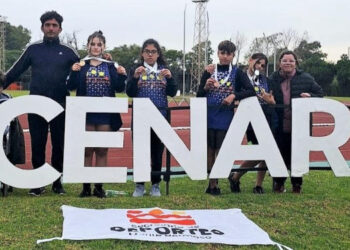 Logros de jóvenes deportistas de Monte Hermoso en atletismo y pelota a paleta en el CENARD y en De la Garma