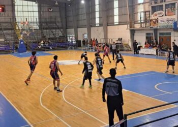 Monte Basket en el Polideportivo
