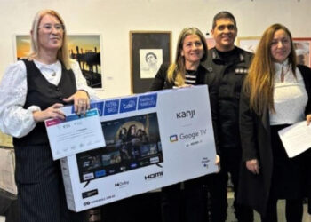 Con una de sus obras la artista Sonia Andreu obtuvo el primer premio en la reciente Bienal de Arte de la capital provincial