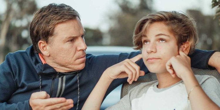 Charla sobre límite en la adolescencia