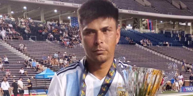 Juan Martín Ceballes campeón con la selección argentina