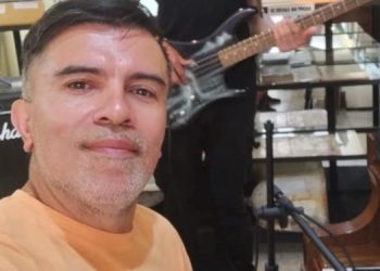 Claus al piano del Tico Tico este sábado en el Histórico. «Una noche a pura música, de conexión, para disfrutar, cantar», anticipa el artista