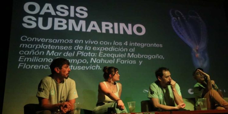 Charla de la expedición al fondo del mar CONICET