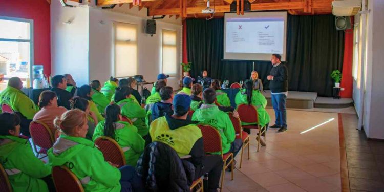 Jornada de capacitación para personal de tránsito y seguridad