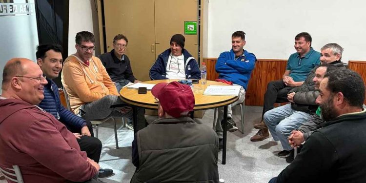 Reunión liga de fútbol de Dorrego