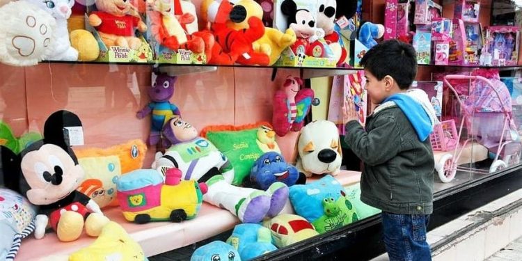 Caída de 2,6 % interanual en las ventas minoristas de pequeños y medianos comercios en agosto según informó CAME