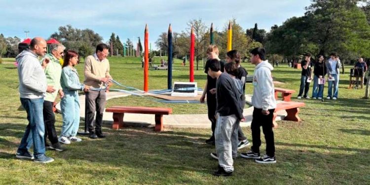 monumento Día de los derechos de los estudiantes secundarios_