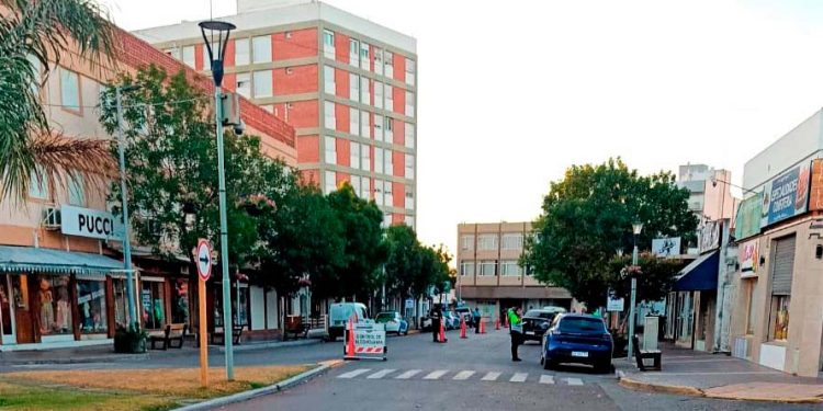 Promoción de la actividad económica y ofensiva contra ruidos molestos en Monte Hermoso en la 14ª sesión ordinaria del Concejo Deliberante