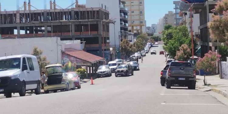 Está activo el estacionamiento medido y pago durante el fin de semana extendido en Monte Hermoso