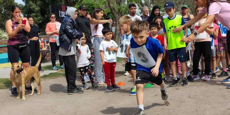 Primera carrera del Jardín 902 de Monte Hermoso
