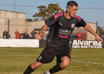 Jonathan Romero goleador de SUPA