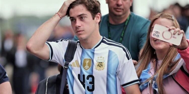 Nueva camiseta de la Selección Argentina de Fútbol