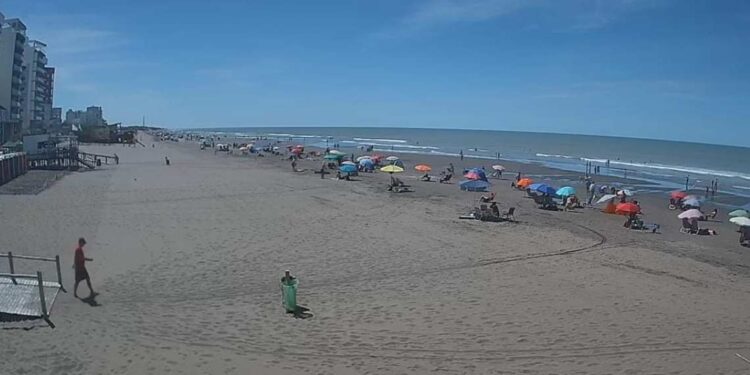 Captura de la playa de Monte Hermoso desde parador Guardalavaca
