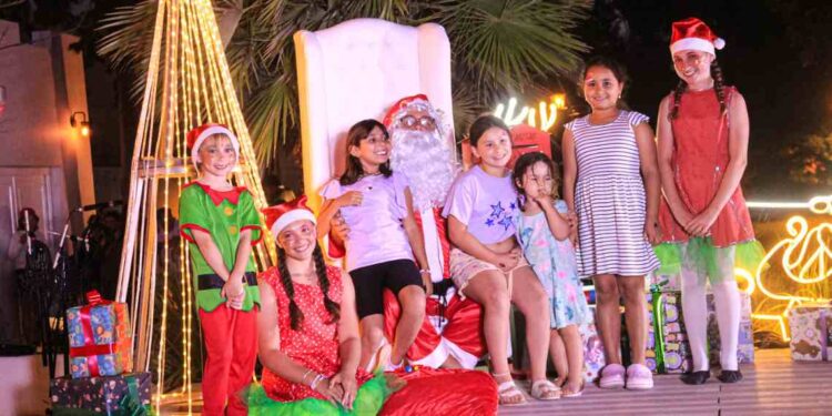 Papá Noel en la casa de la Cultura de Monte Hermoso