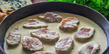 Solomillo de cerdo al roquefort