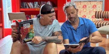 Alejandro Fantino en Monte Hermoso junto al intendente Hernán Arranz