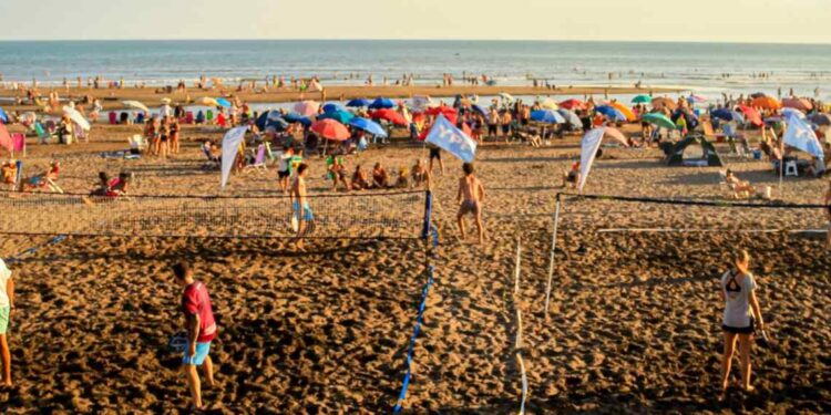Beach tenis en Monte Hermoso