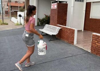 Mailen Troche MyD limpieza en Monte Hermoso