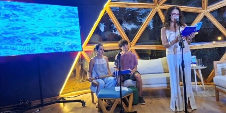 Nudos de María Antonia Zaragoza