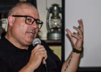 Matías Rico en el ciclo Historias en vinilo