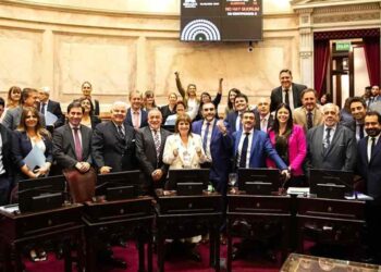 Aprobación de la reforma laboral