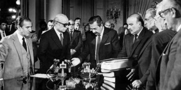 Entrega del informe del Nunca Más