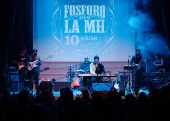 Fósforo y la MN en el auditorio Caronti de la Biblioteca Rivadavia