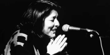 Mercedes Sosa es una figura clave para comprender el vínculo entre el arte y la dictadura militar