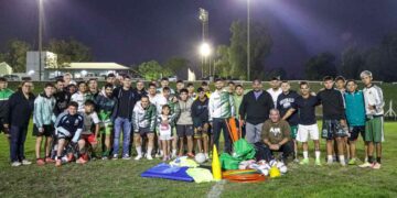 Entrega de kits deportivos