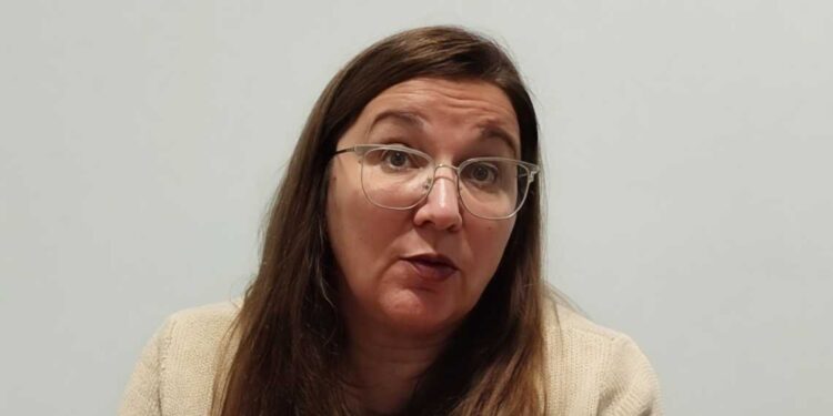 Preocupación por una travesía 4×4 y foco en el ambiente: los planteos de Silvia Manzo tras la última sesión del Concejo  La concejala de La Libertad Avanza se refirió a un evento anunciado para mayo que podría desarrollarse entre Sierra de la Ventana y Monte Hermoso, y planteó la necesidad de anticiparse con controles. También cuestionó el enfoque del debate ambiental y pidió priorizar problemáticas locales como el basural y los efluentes cloacales