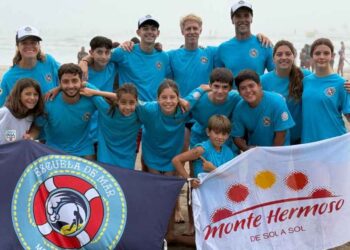 Escuela de Mar Monte Hermoso en competencia nacional