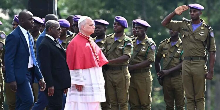 El Papa en África: «El mundo está siendo destruido por un puñado de tiranos”