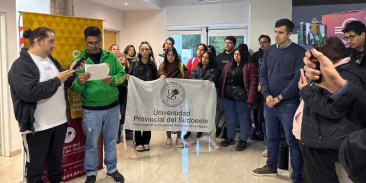 Jornada de reclamo en la UPSO Monte Hermoso