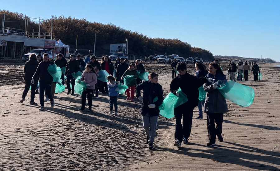 Jornada solidaria en la costanera de Monte Hermoso