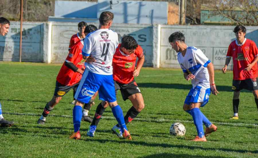 Alumni vs Suteryh en Coronel Pringles fecha 11
