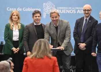Arranz firma adhesión de Monte Hermoso al programa MUNA