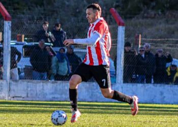 Imparable, Atlético Monte Hermoso venció al escolta y dio otro paso firme hacia el título
