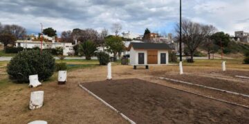 Proyecto de baño público en la Plaza Papa Francisco
