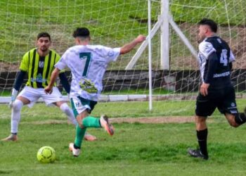 Esperanza vs Independiente de Pringles fecha 17