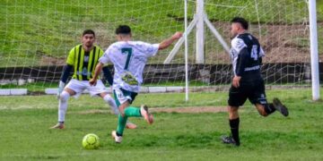 Esperanza vs Independiente de Pringles fecha 17